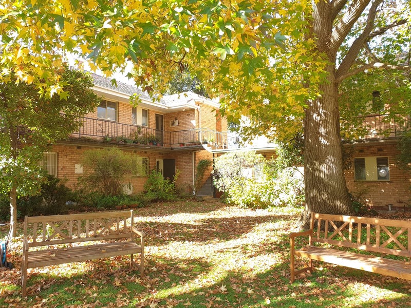 Blissful ground floor fully furnished home surrounded by garden oasis