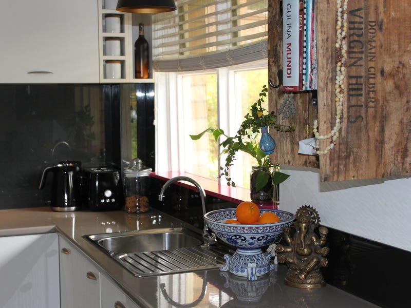 Blissful ground floor fully furnished 4