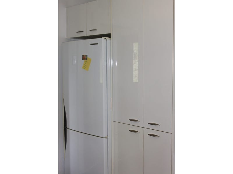 Blissful ground floor fully furnished 9