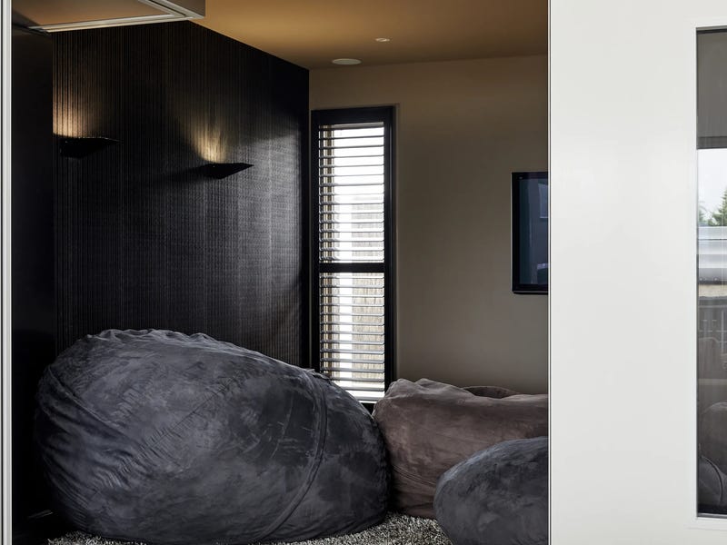 Furnished Rental – Avail 3,6,12 20