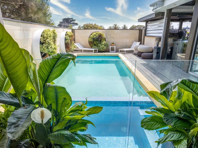 Furnished Rental – Avail 3,6,12 32