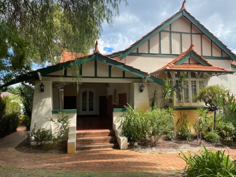 Delightful Family Home on the 2
