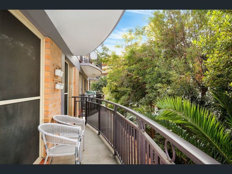Outstanding location – DEPOSIT TAKEN. 5