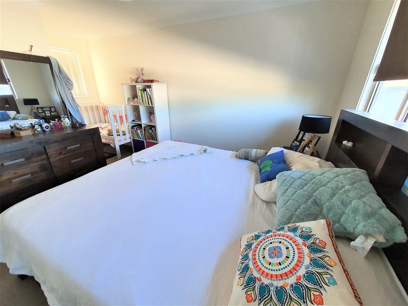 Spacious, light filled 3 bedroom 11
