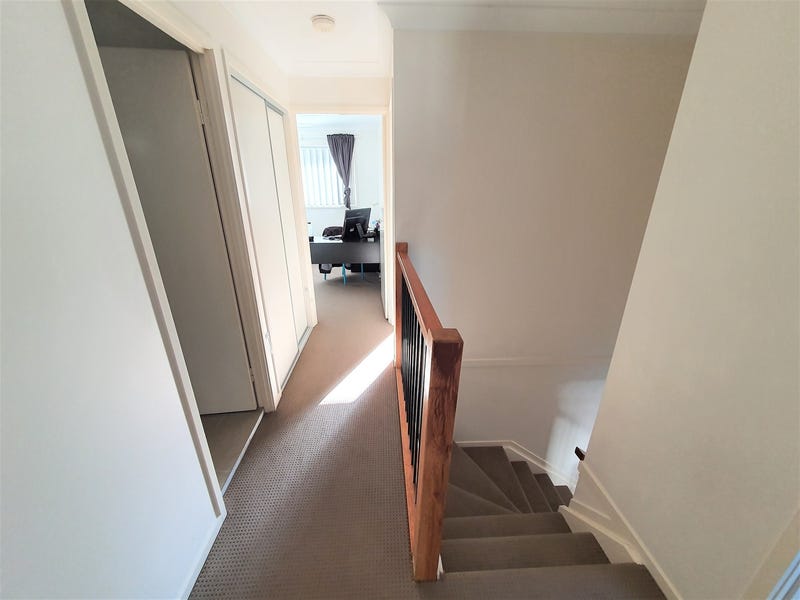 Spacious, light filled 3 bedroom 14