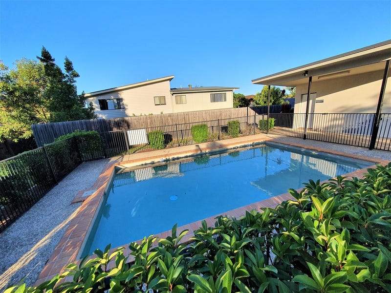 Spacious, light filled 3 bedroom 20