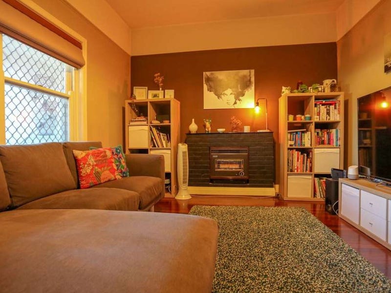Cosy two bedroom apartment oozing 3