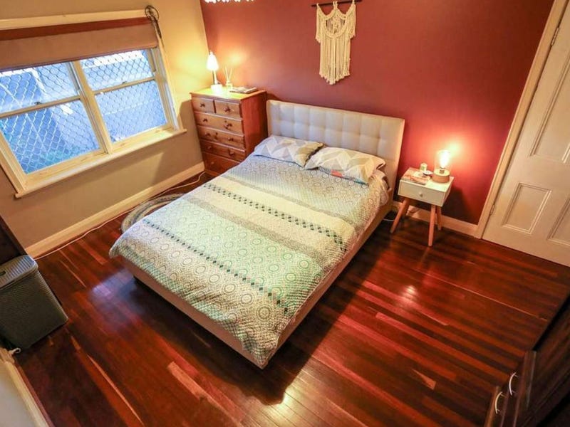 Cosy two bedroom apartment oozing 4