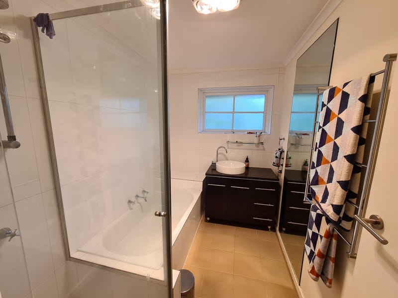 House LEASED 5