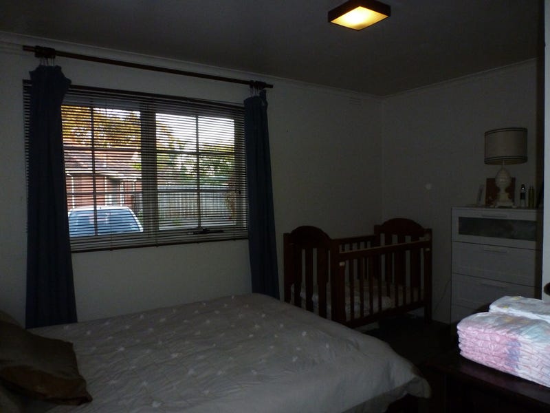 2br unit Clifton Hill close 11