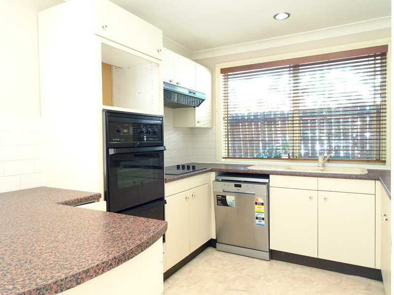 Freestanding House with Sunny North-facing 2
