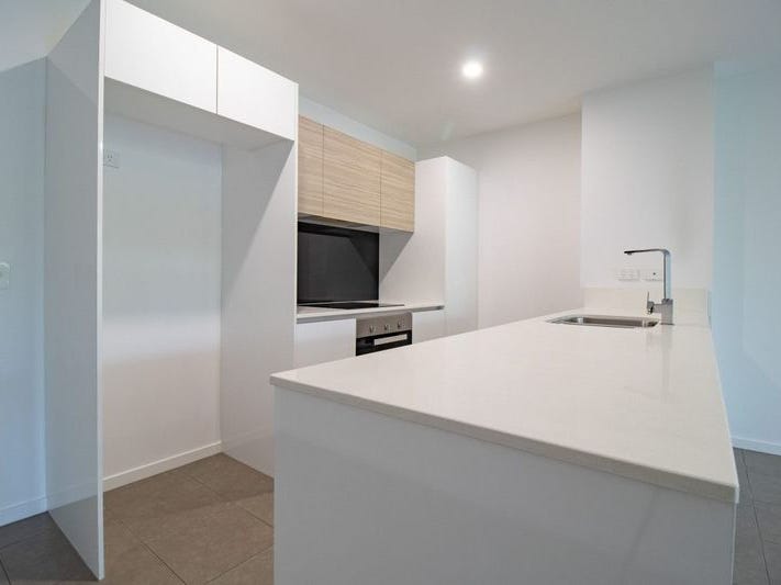 Hot Spot | Unfurnished | 5
