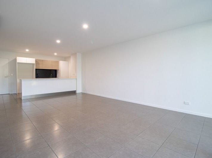 Hot Spot | Unfurnished | 8