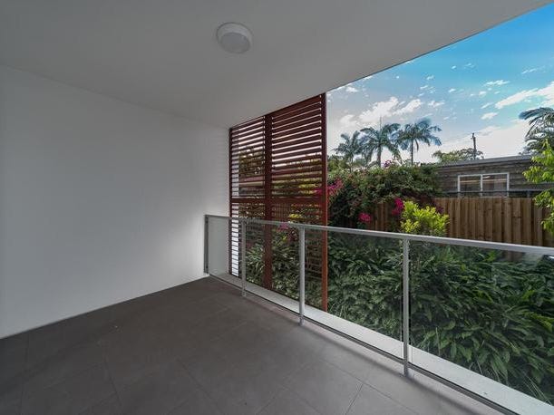Hot Spot | Unfurnished | 12