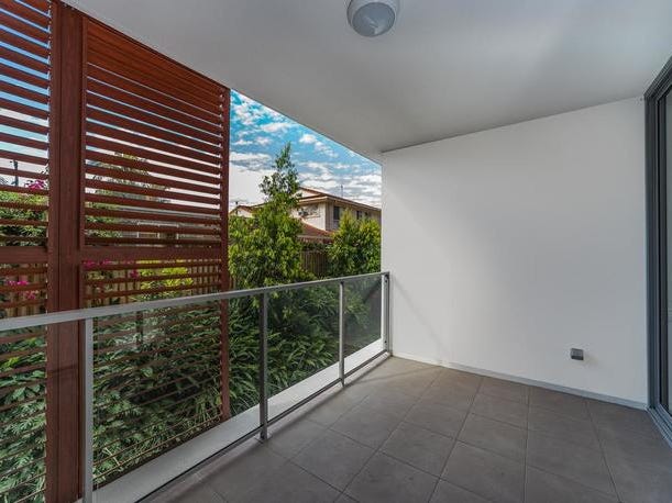 Hot Spot | Unfurnished | 13