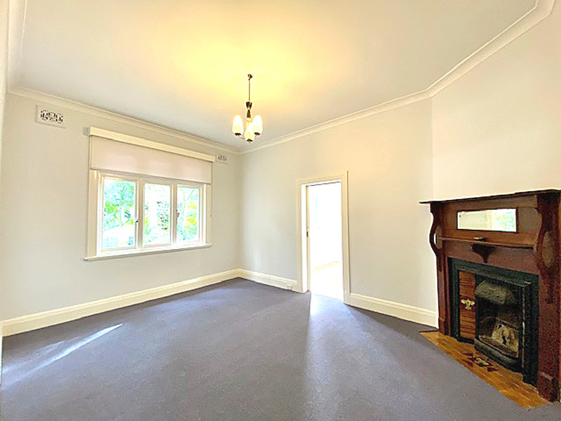 Bright Semi-House at Chatswood’s Premier 7