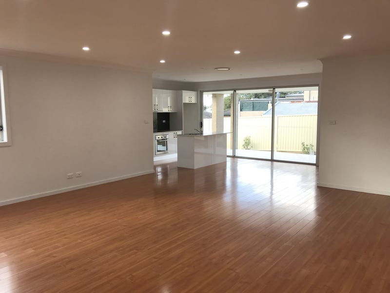 AVAILABLE NOW FOR IMMEDIATE LEASE-NEW 3