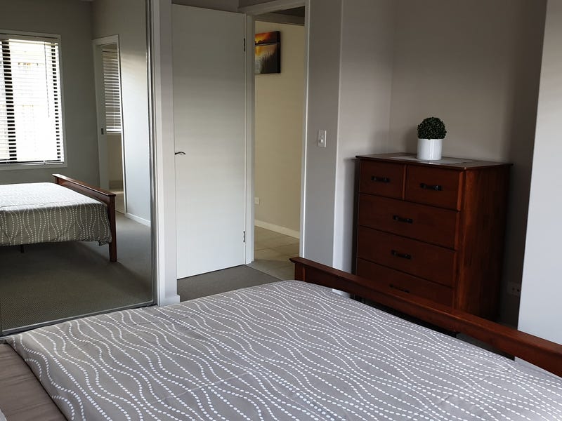 FURNISHED EXECUTIVE HOME IN SOUGHT 11