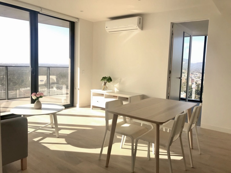 Furnished Apartment next to Rundle 8