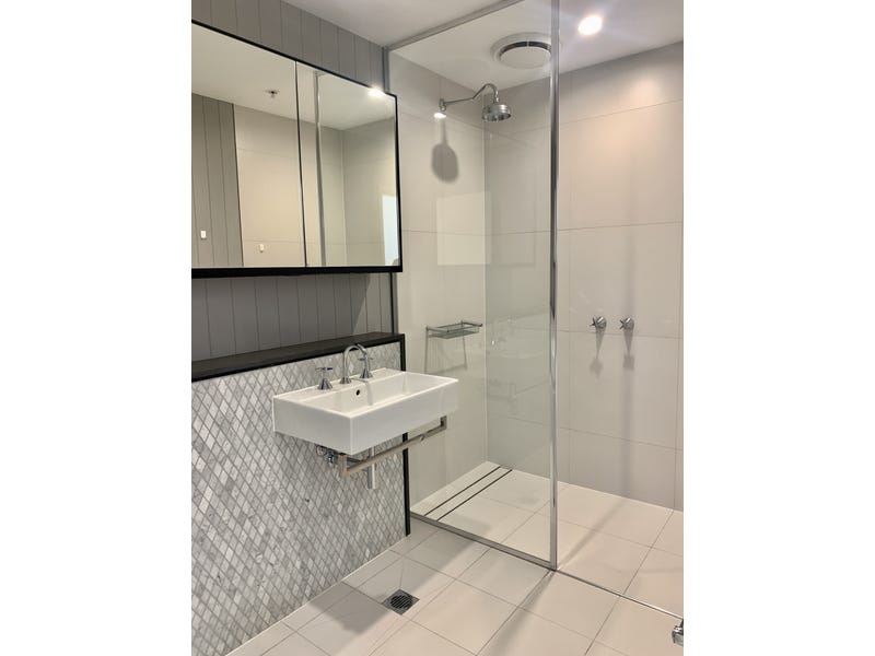 Stunning 2 bedroom apartment in 7