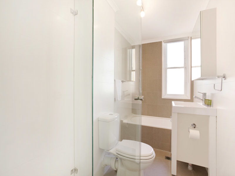 Bright Airy with Water Views 8