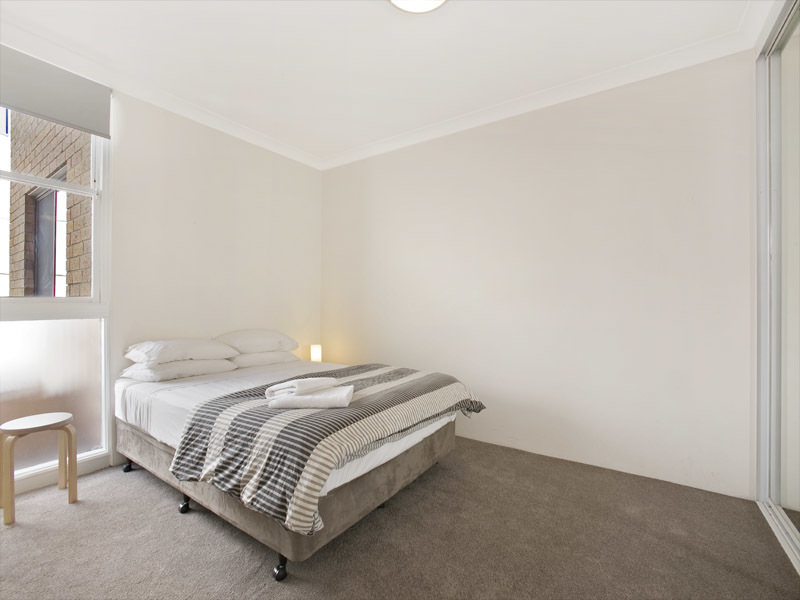 Bright Airy with Water Views 10