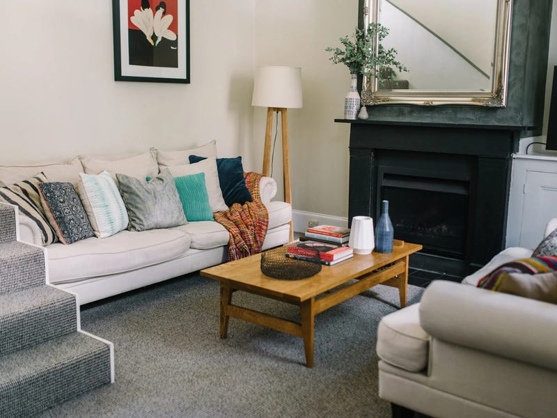 Furnished terrace in the heart 7