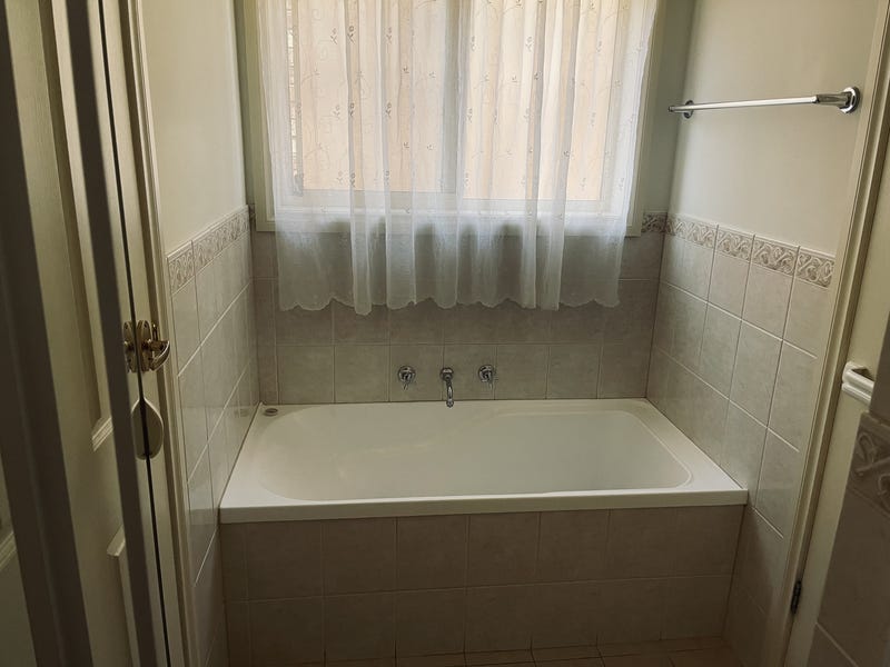 Marion 3 Bedroom House 10