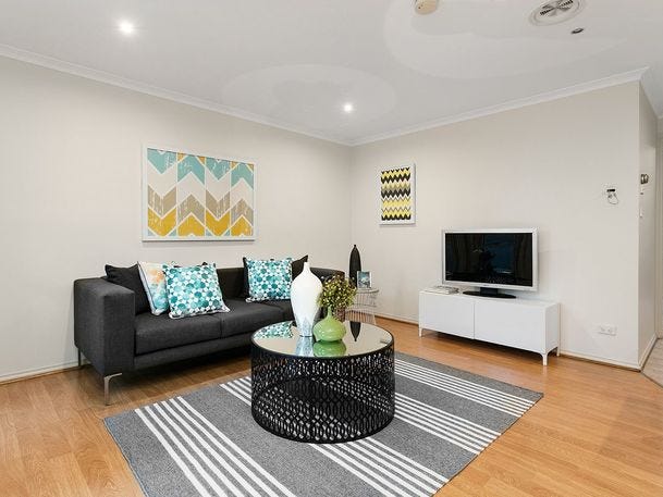 Affordable Townhouse with 3 Bedrooms 4