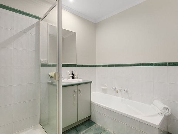 Affordable Townhouse with 3 Bedrooms 6