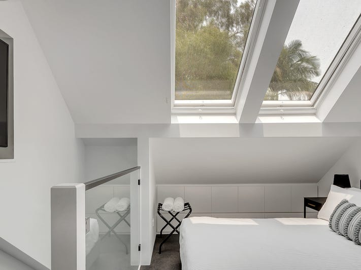 Live in Luxury – Inner 10