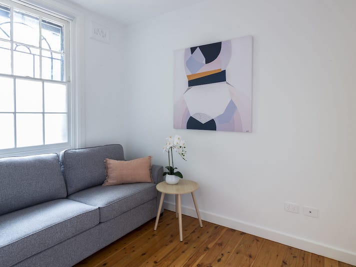Live in Luxury – Inner 12