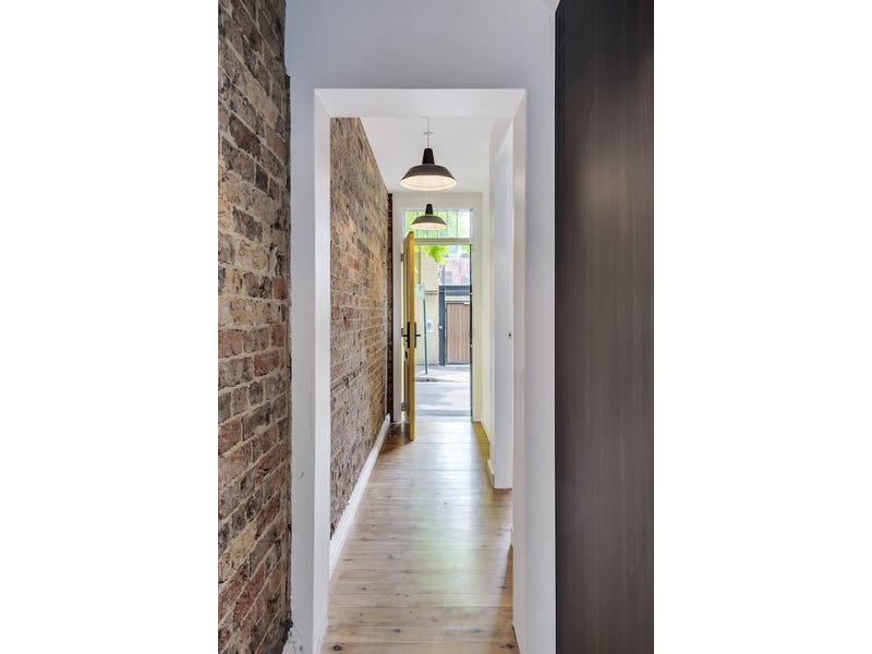 Live in Luxury – Inner 23