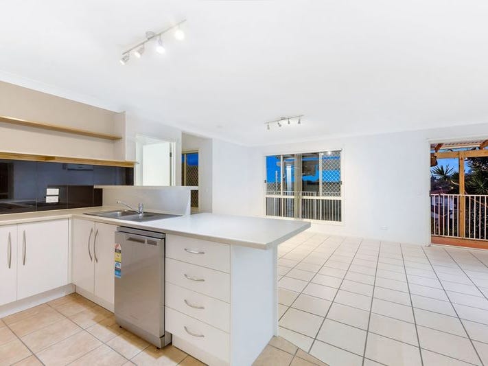 WELCOME HOME to Inverness Court, 4
