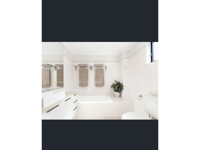 Warehouse Conversion 2 bedroom apartment 4