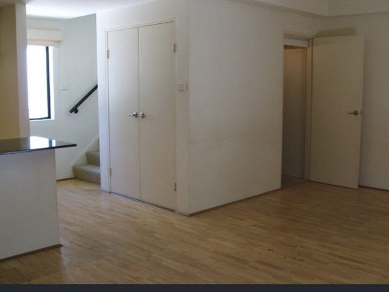Warehouse Conversion 2 bedroom apartment 6