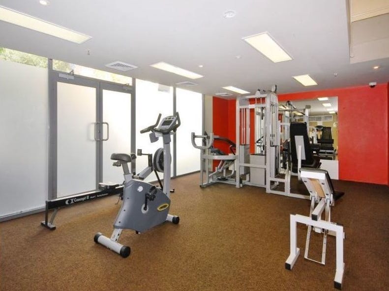 Stunning 2 bedroom apartment in 5