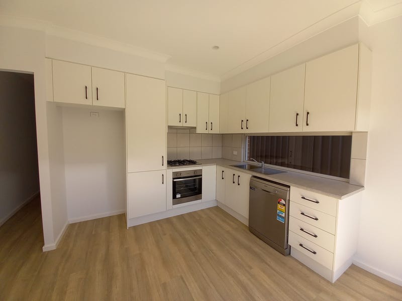 Easy contemporary living 2