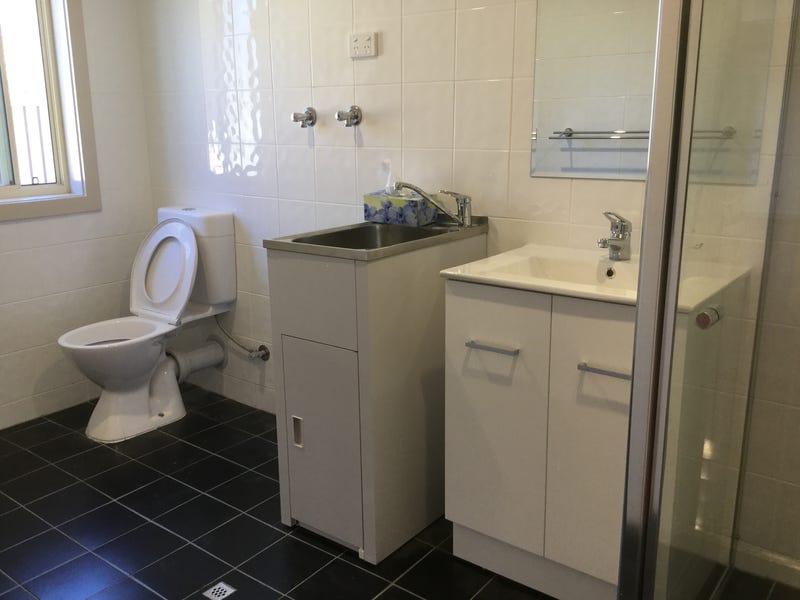 Studio Granny Flat 2