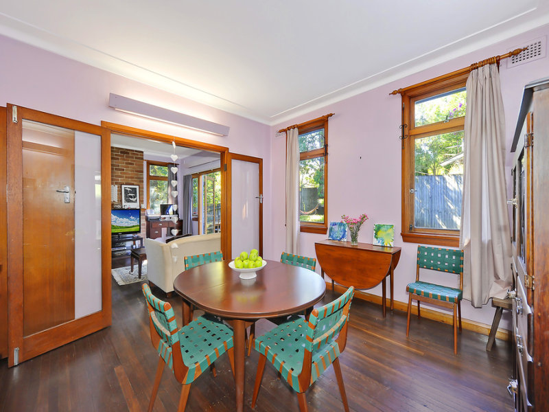 Freestanding High-Ceiling House with Sunny 2