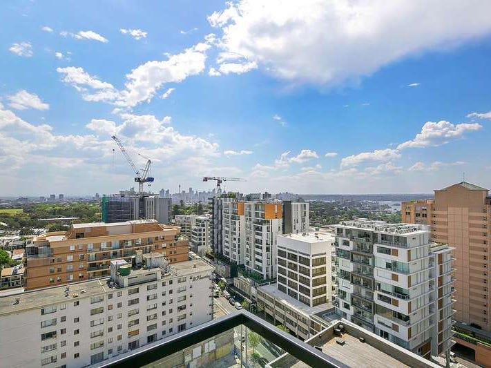 Newly Brand New Apartment in 5