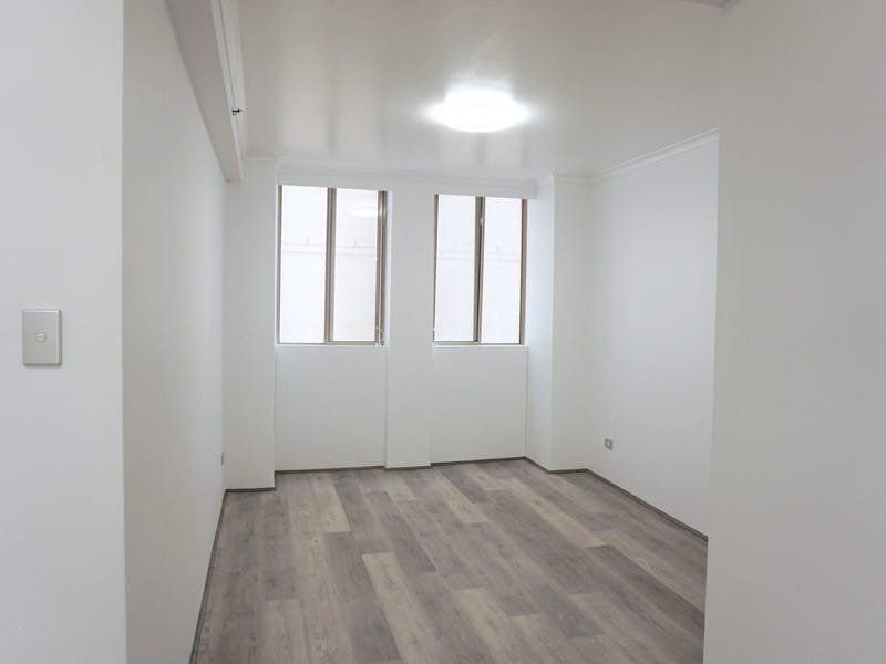 Large just renovated security apartment in prime location