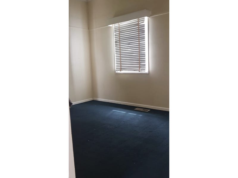 Convenient location with more 2
