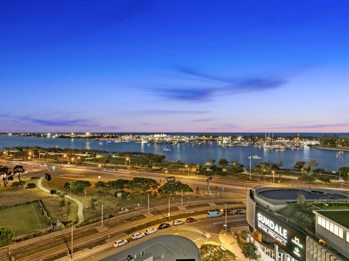 Stunning Apartment with fabulous views 10