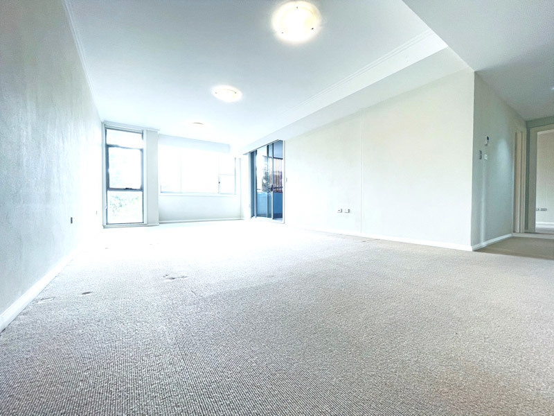 Extra Large Executive Apartment – 5