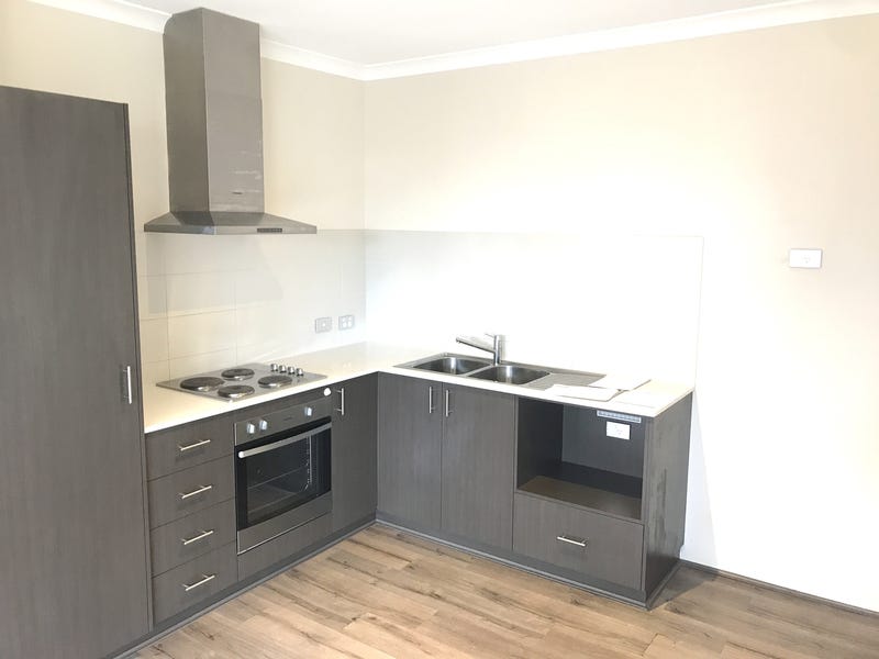 Easy care property and good 2