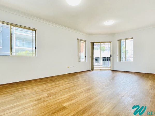 Right next to Westfield – North-facing 2 Bedroom Unit in the Heart of Burwood!