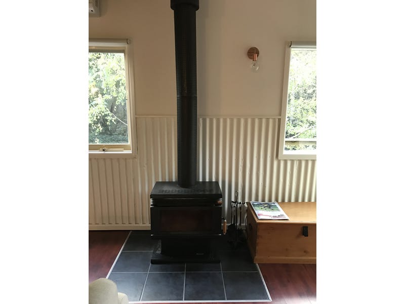 Macedon Cottage for Long Term 7