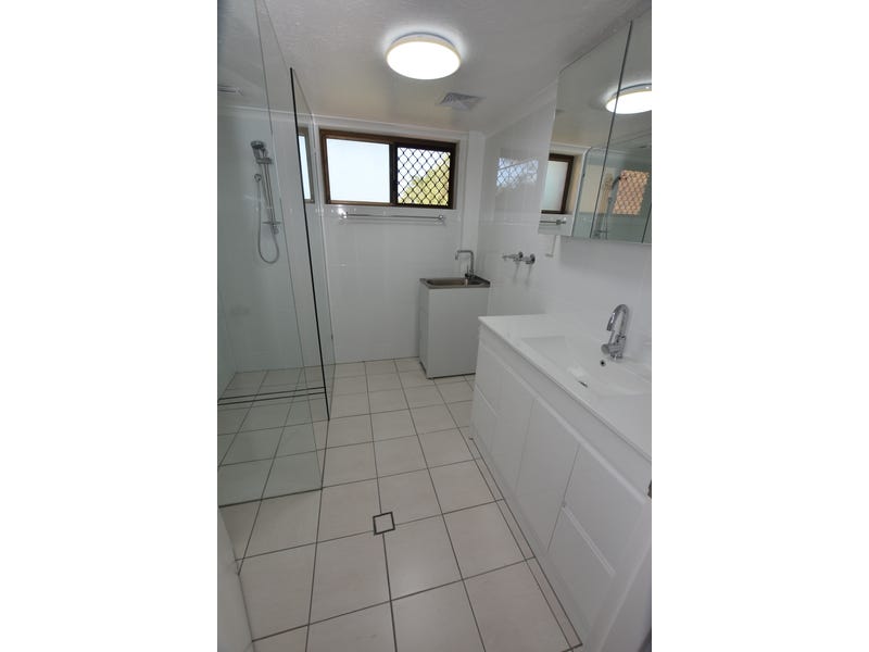 Fully Air Conditioned Apartment (Lounge 11