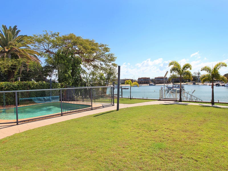 Deepwater Access, Pontoon & Pool